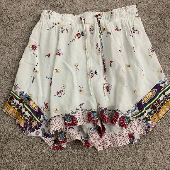 Love Riche Floral Ruffle Drawstring Shorts - Picture 1 of 6